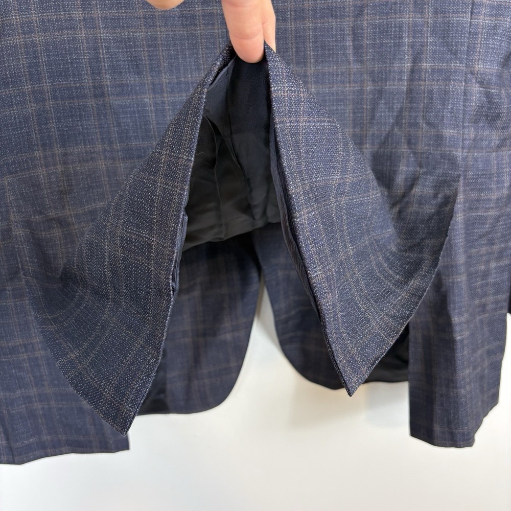 Canali Wool Plaid Sport Coat US 46L Navy Blazer - Picture 8 of 12